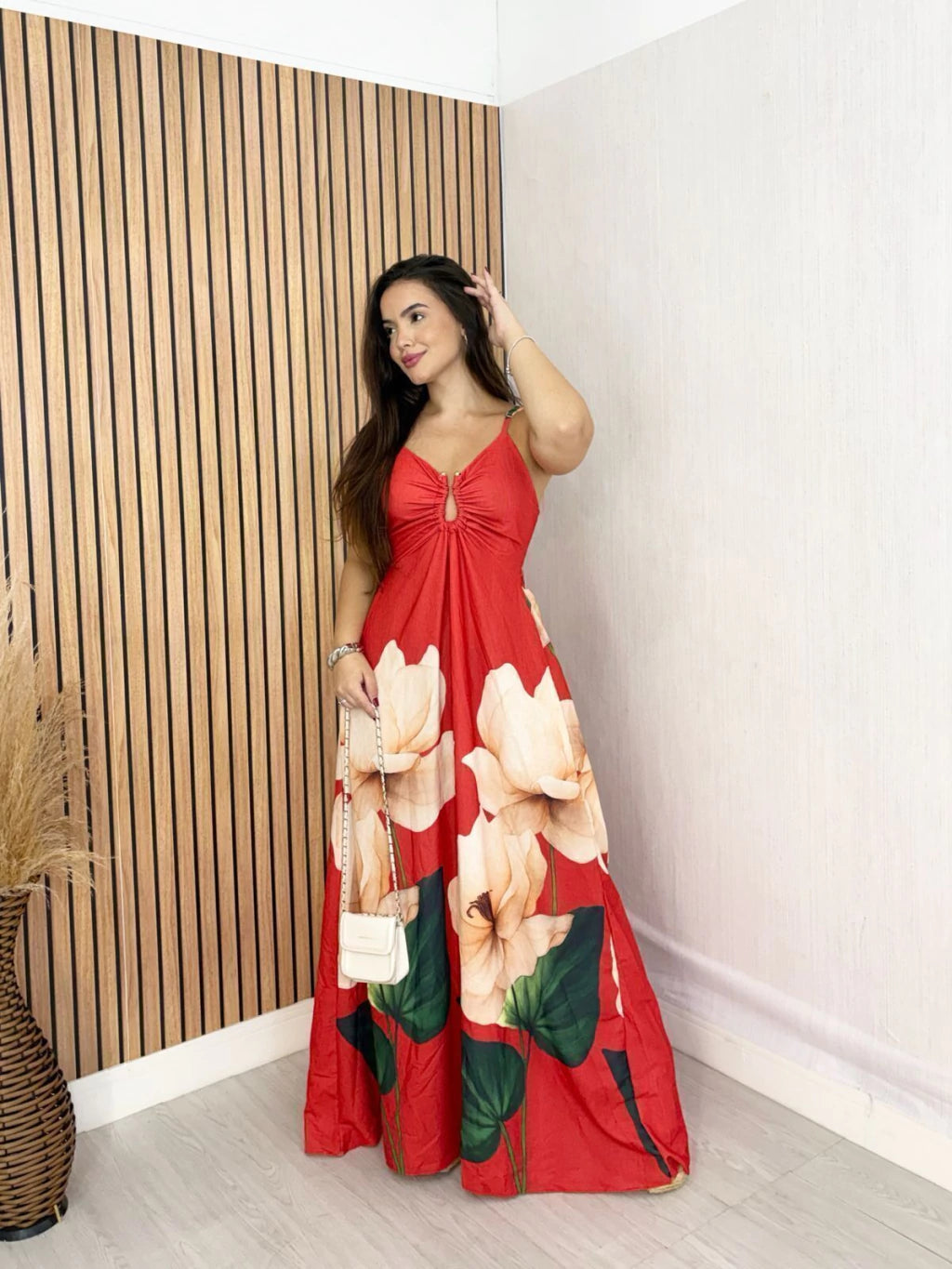 1331 | Vestido Floral Scarlet Bloom